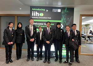 Pupils Explore the Digital World